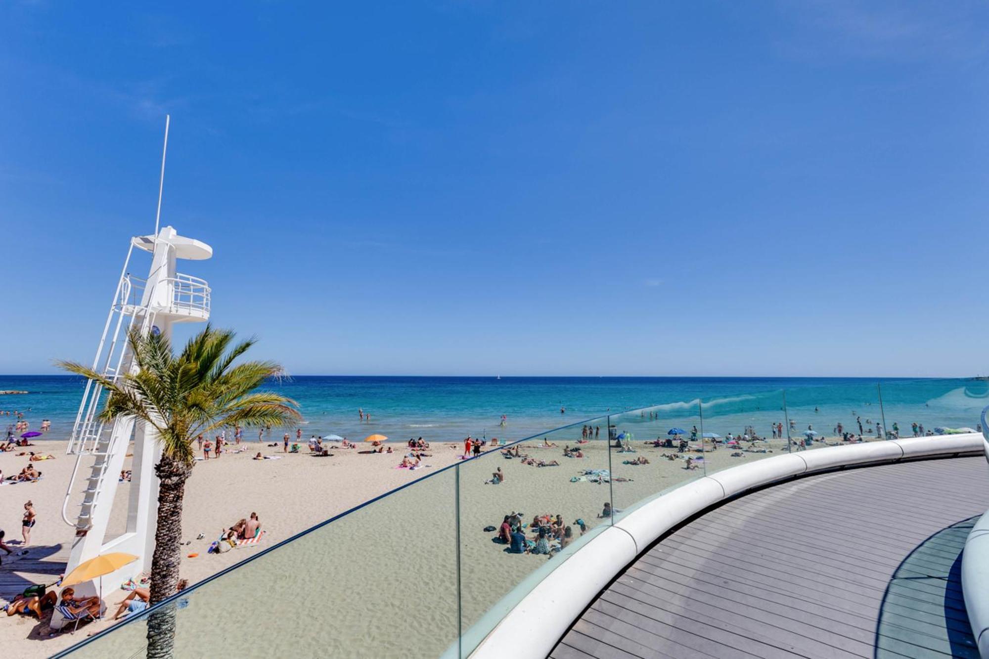 Hb Apartments - Mercado Central - Rambla Alicante - La Suite De La Playa Exterior foto
